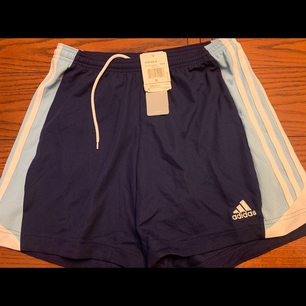 NWT Ladies Adidas Nova shorts, size M